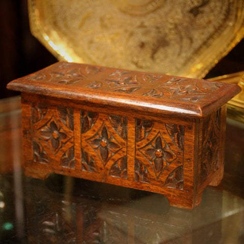 English Arts & Crafts Hand-Carved Oak Trunk (LEO Design)