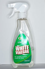 White vinegar can control mould and mildew smells in caravans and motorhomes