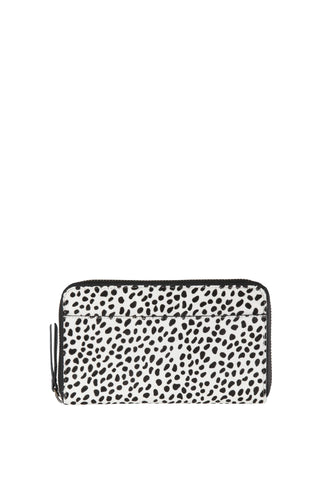 Delilah Snow Cheetah Zip Clutch Wallet