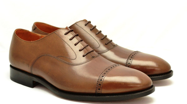 https://andrewmcdonald.com.au/collections/mens-business-shoes/products/oxford-toecap-brogue-brown-calf