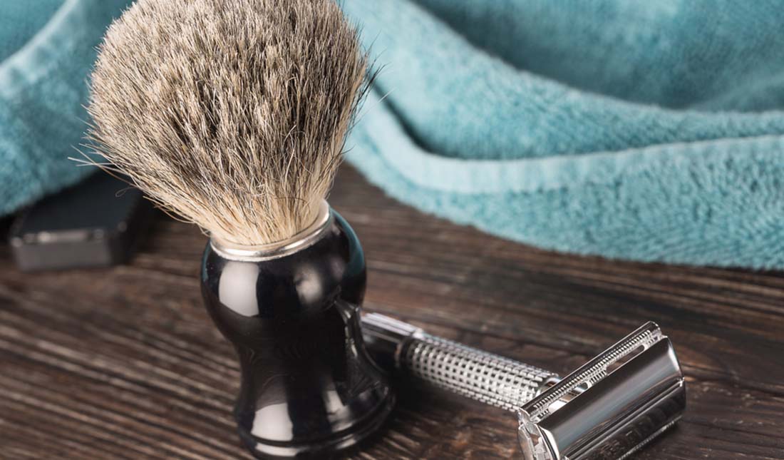 double edged razor barber brush