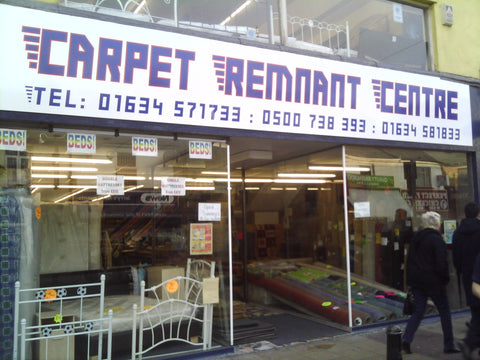 shop sign makers fitters and suppliers sheerness Kent 1st 4 signs