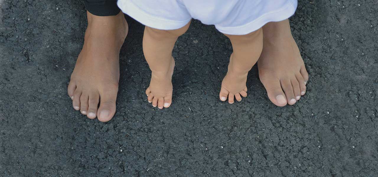 image of mother and baby feet 