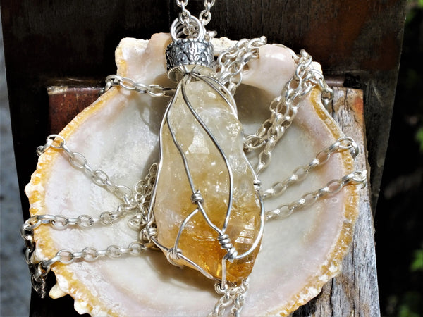 citrine pendant meaning