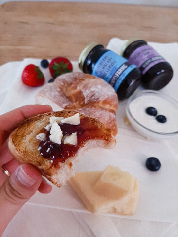 easy breakfast: elderberry jam and cheese on sourdough toast