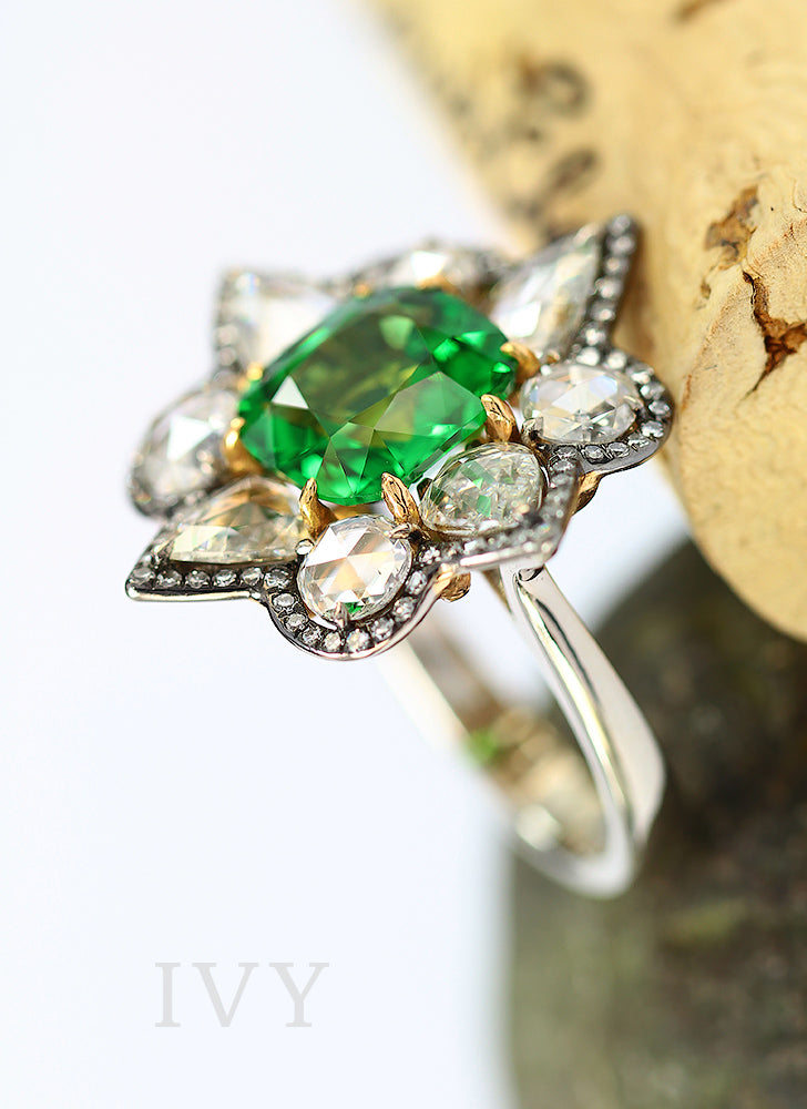 Tsavorite and diamond ring