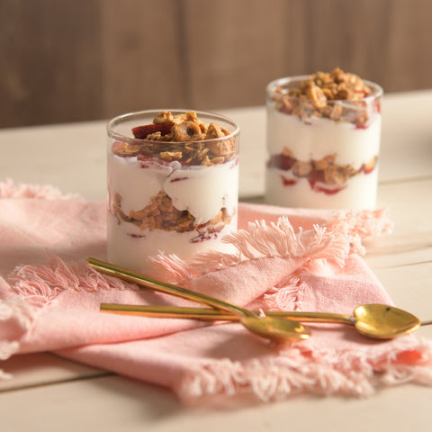 Granola Yogurt Strawberry Parfaits