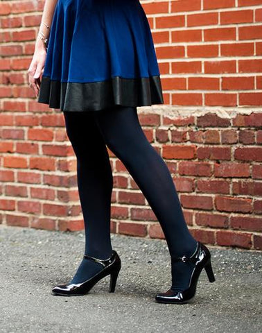 What color tights to wear with a navy dress navy tights