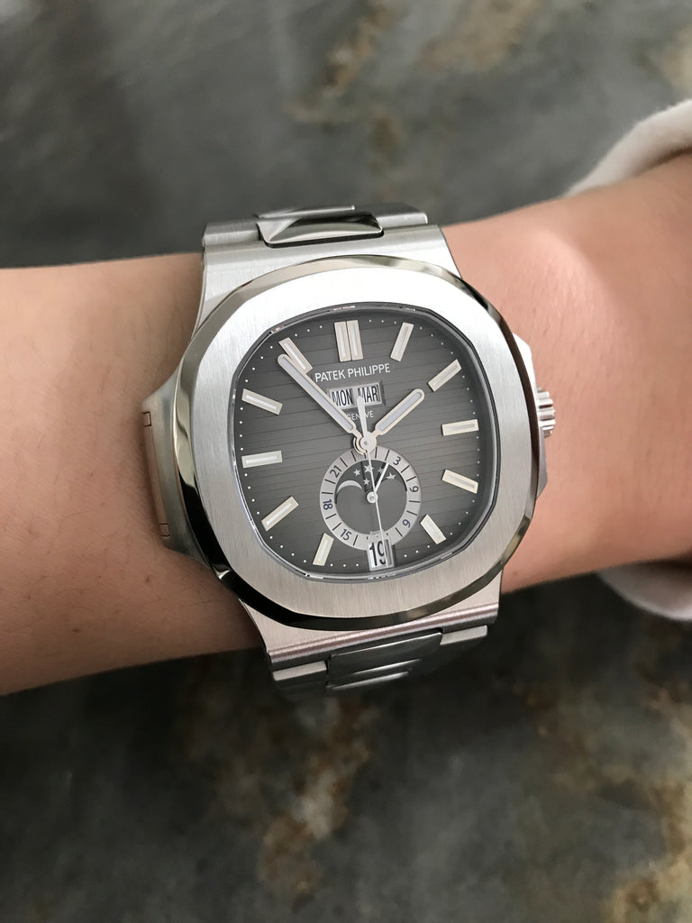 Patek Philippe Nautilus Annual Calender Moonphase 5726/1a-001 – White