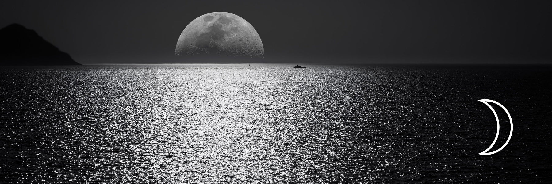 Full Moon and the Ocean
