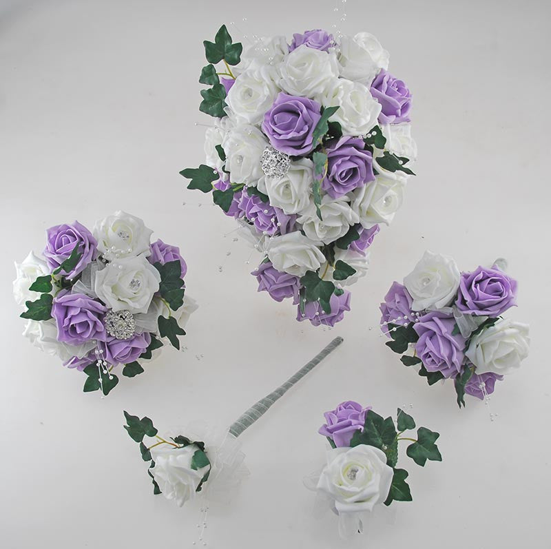 lilac bridesmaid bouquets