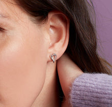 Load image into Gallery viewer, Desire Love Story Heart Stud Earrings Earrings Kit Heath   