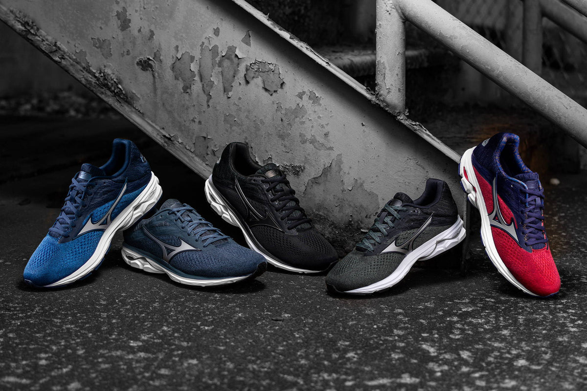 mizuno narrow running shoes