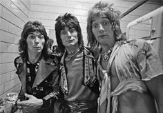 Rod, Ronnie & Mac with the Faces in a classic pose at Weeley 