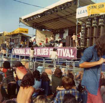 Reading 73 Stage