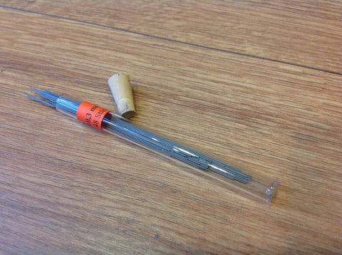 0,3mm HB 48 Feinminen Polymer Glasröhrchen - Polly Paper