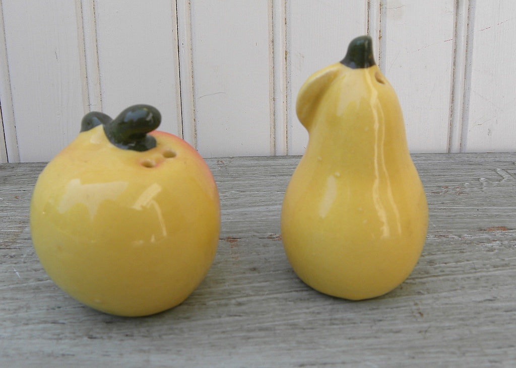 fruit salt and pepper shakers