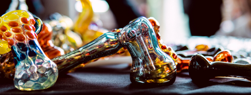 Why Should You Buy A Glass Pipe Online