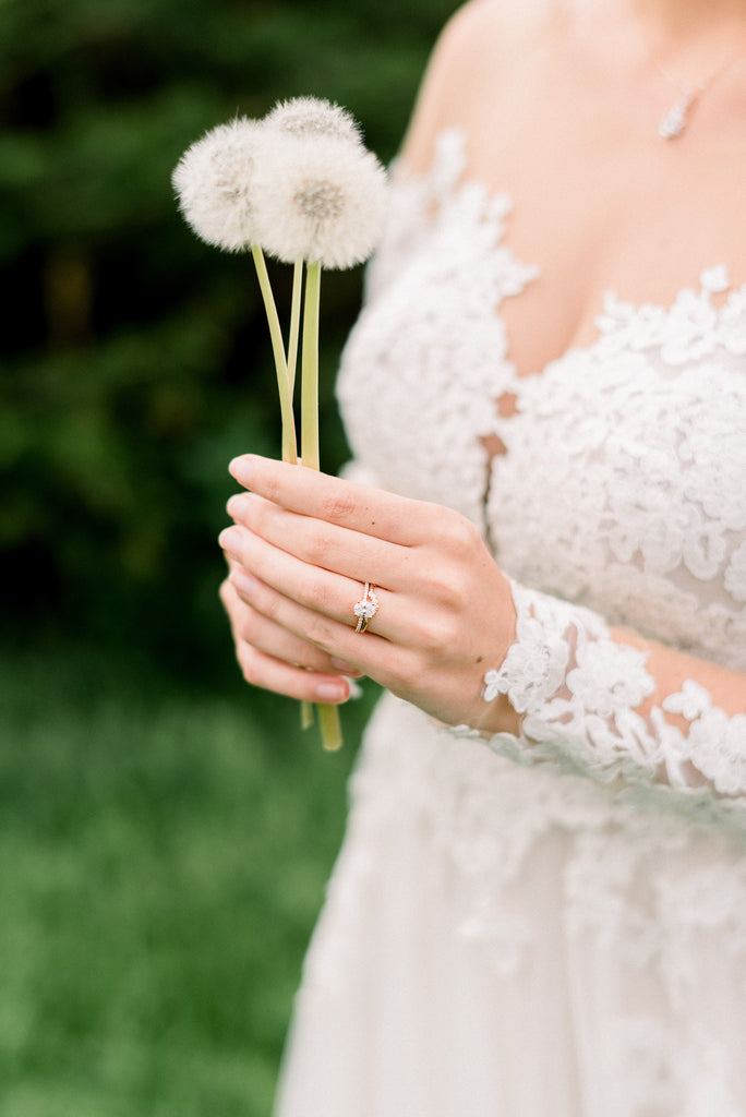Dandelion bouquet wedding dress