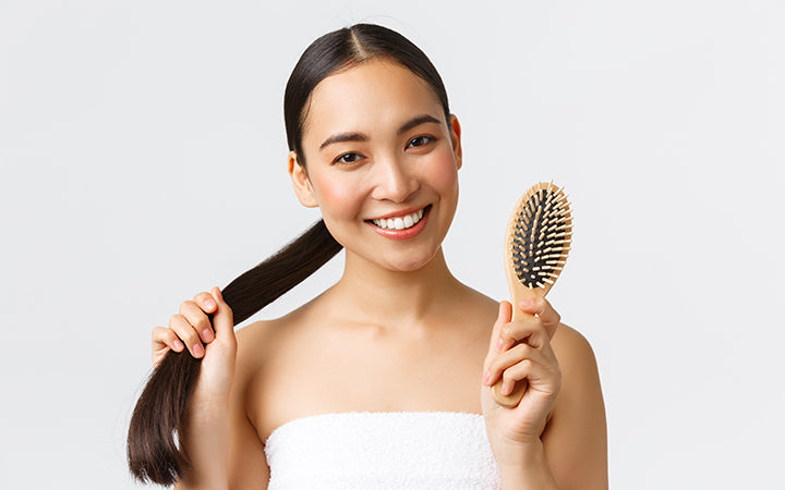 बालों की देखभाल के लिए बेस्ट टिप्स (Best Hair Care Tips In Hindi) –  SkinKraft