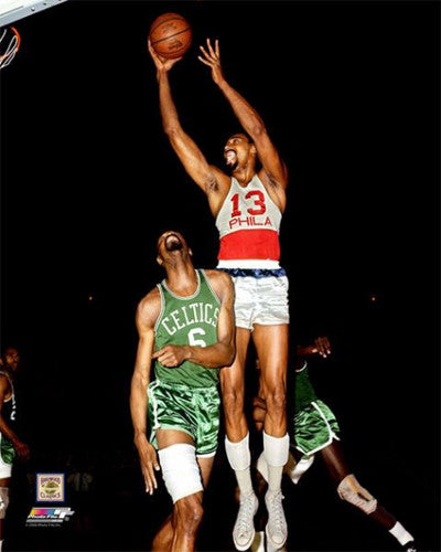 Wilt Chamberlain vs. Bill Russell "Post Up" (1966) Classic NBA Premium Poster Print - Photofile