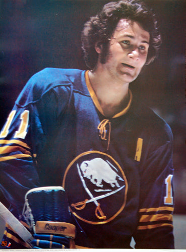 Gilbert Perreault Buffalo Sabres Vintage Classic Poster - sandroautomoveis1973