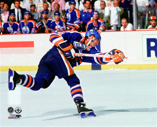 Wayne Gretzky "Slapshot" (1987) Edmonton Oilers Premium Poster Print - Photofile
