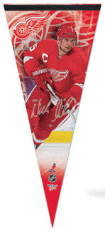 Nicklas Lidstrom "Big-Time" EXTRA-LARGE Premium Felt Pennant - Wincraft