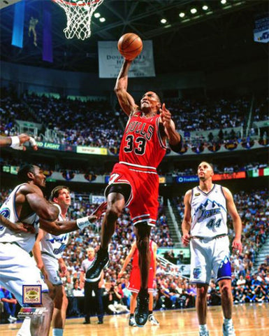 Scottie Pippen "Finals Slam" (1998) Chicago Bulls Premium Poster Print - Photofile