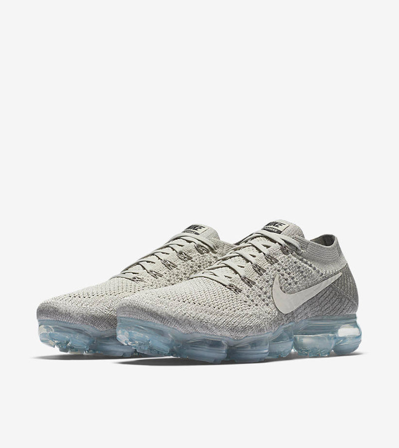 vapormax flyknit light grey