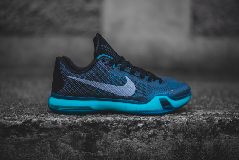 kobe 10 radiant emerald