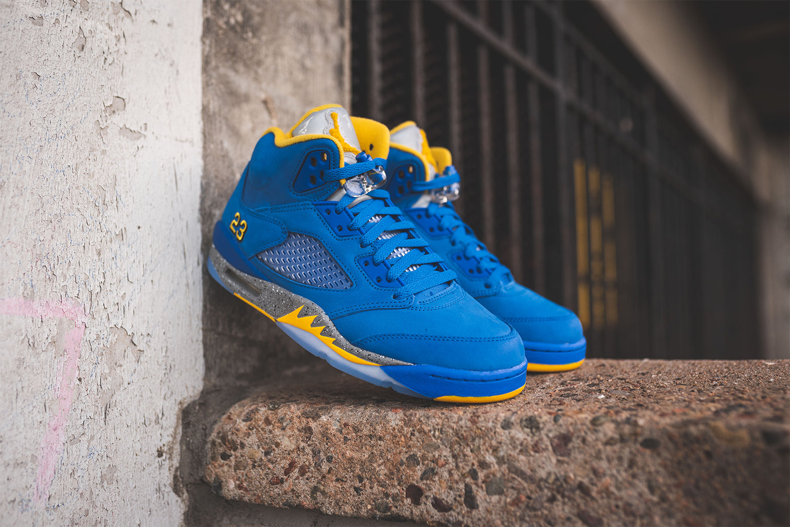 blue and yellow jordan 23