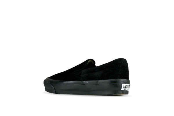 black velvet slip on vans