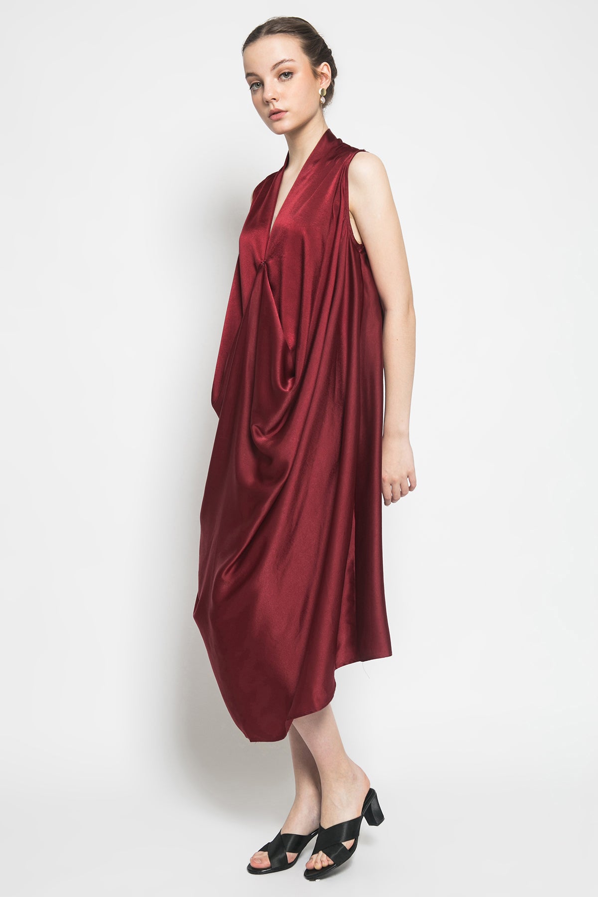 Nira Dress In Maroon