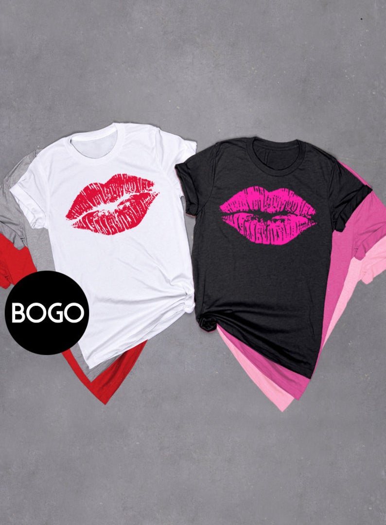 Lipstick Kiss Shirt, Valentines Day Lips Soft Unisex Tri-blend T-shirt