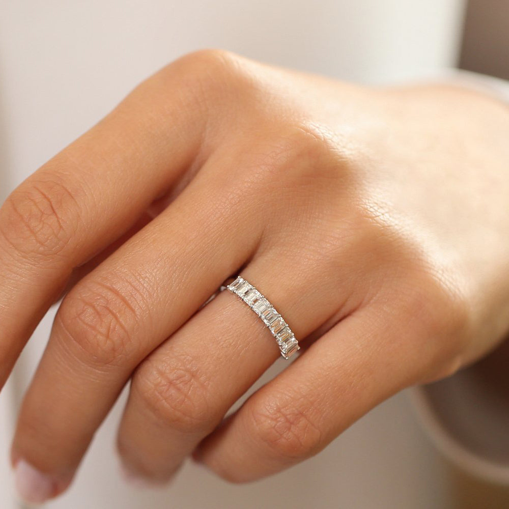 one carat diamond wedding band