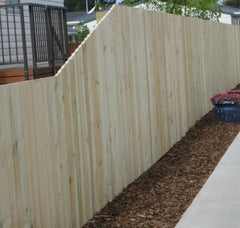 Standard paling boundary fence