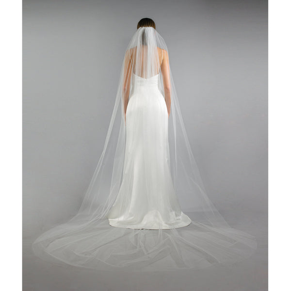 bridal hair cathedral veil