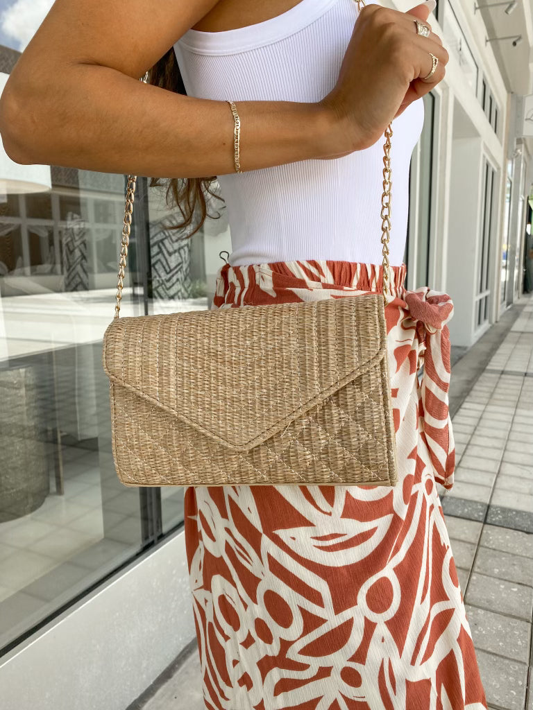 HANNAH SEA STRAW CLUTCH