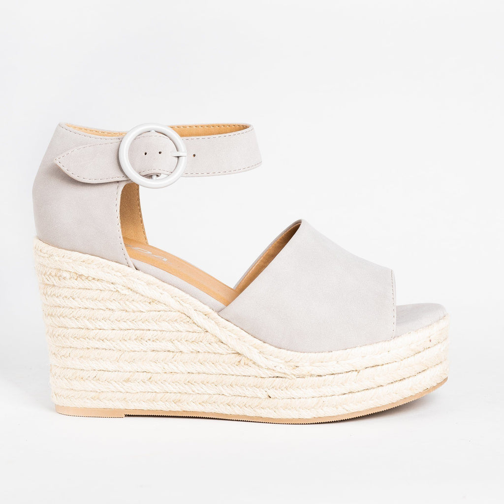 light gray wedges