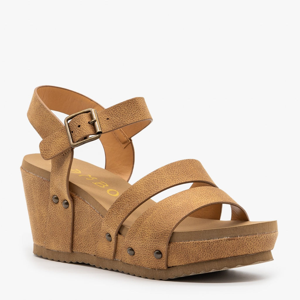 tan leather wedges