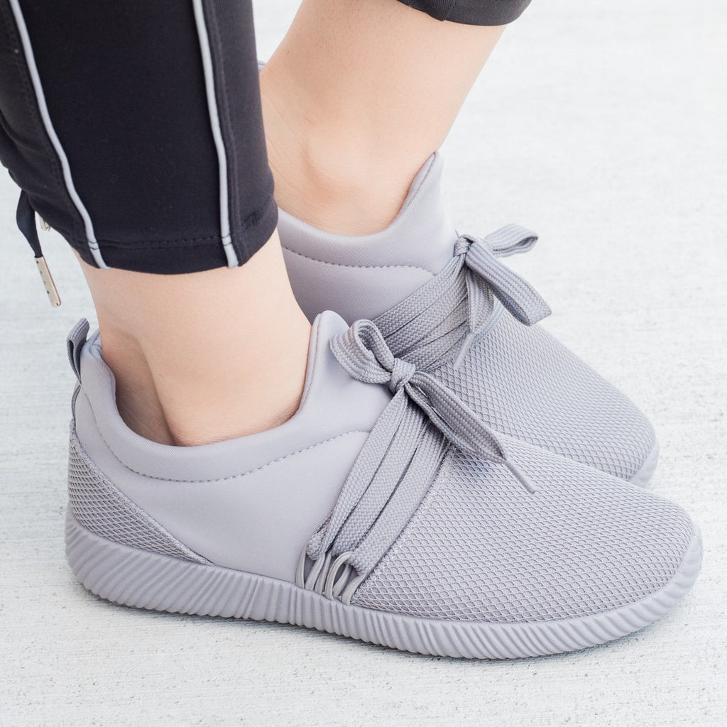 Essential Slip-on Sneakers Qupid Shoes 