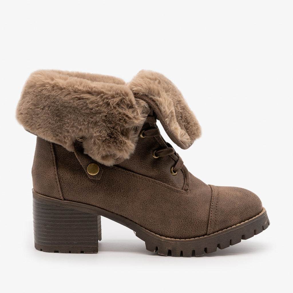 fur cuffed boots