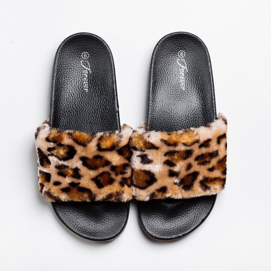 womens fuzzy slides