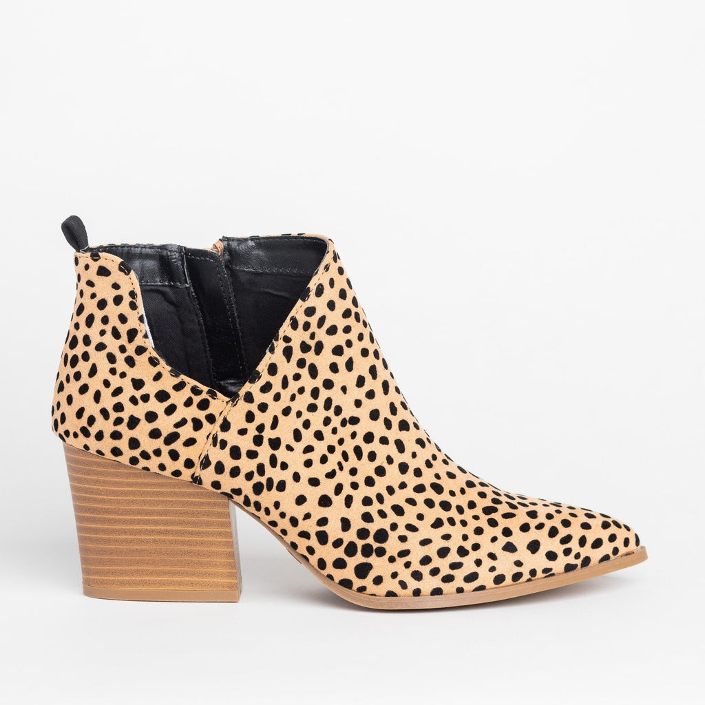 Pointed Toe Diva Ankle Booties - Qupid 
