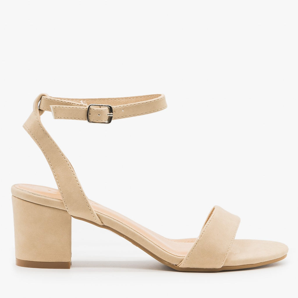 nude low heel shoes