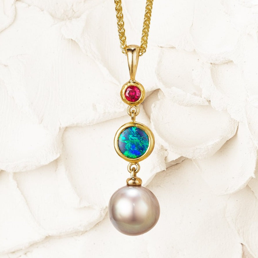 opal and pearl pendant