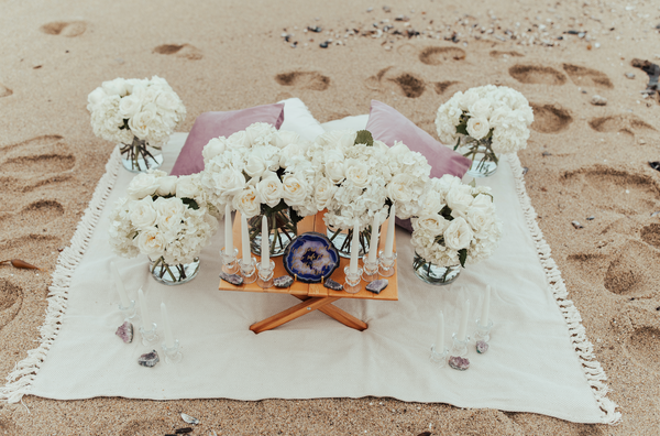 geode proposal in the sand