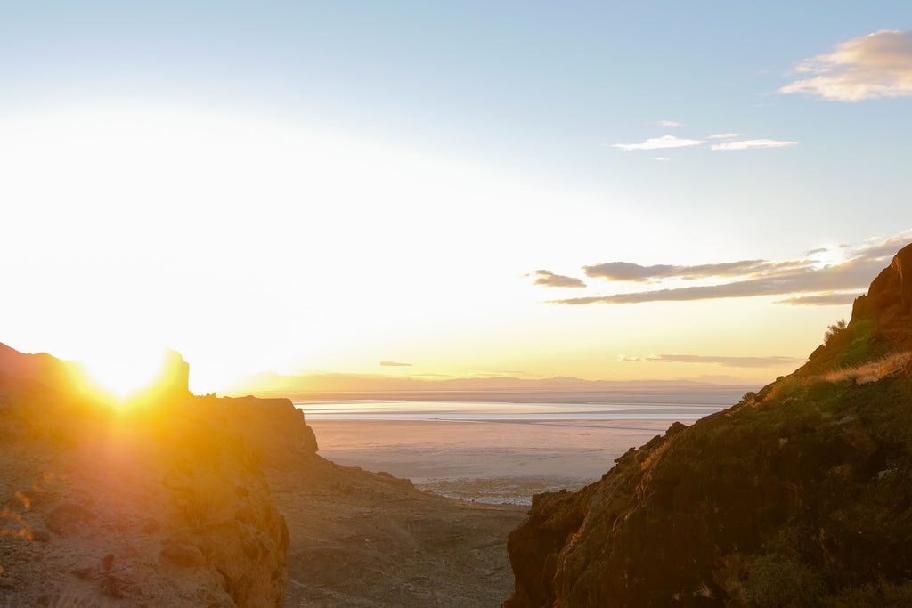 BONNEVILLE SALT FLATS sunset photo usa travel adventure labs