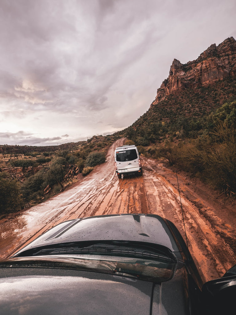 Nissan Triton off road mud uphill